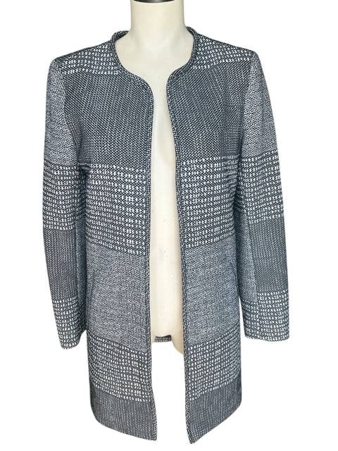 H&M Jacket Size 6 in black and white with open front design, featuring a textured checkered pattern and long sleeves, ideal for outerwear styling.