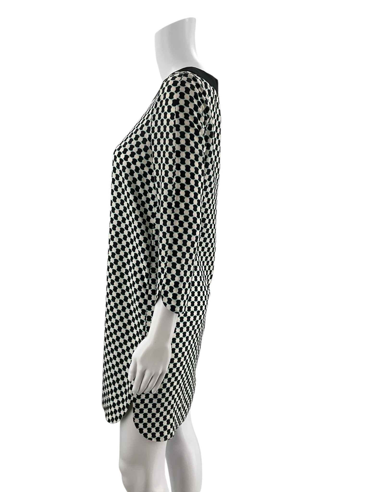 Kate Spade Cream/Navy Circles Pre-Owned Ladies Dress - Size XS