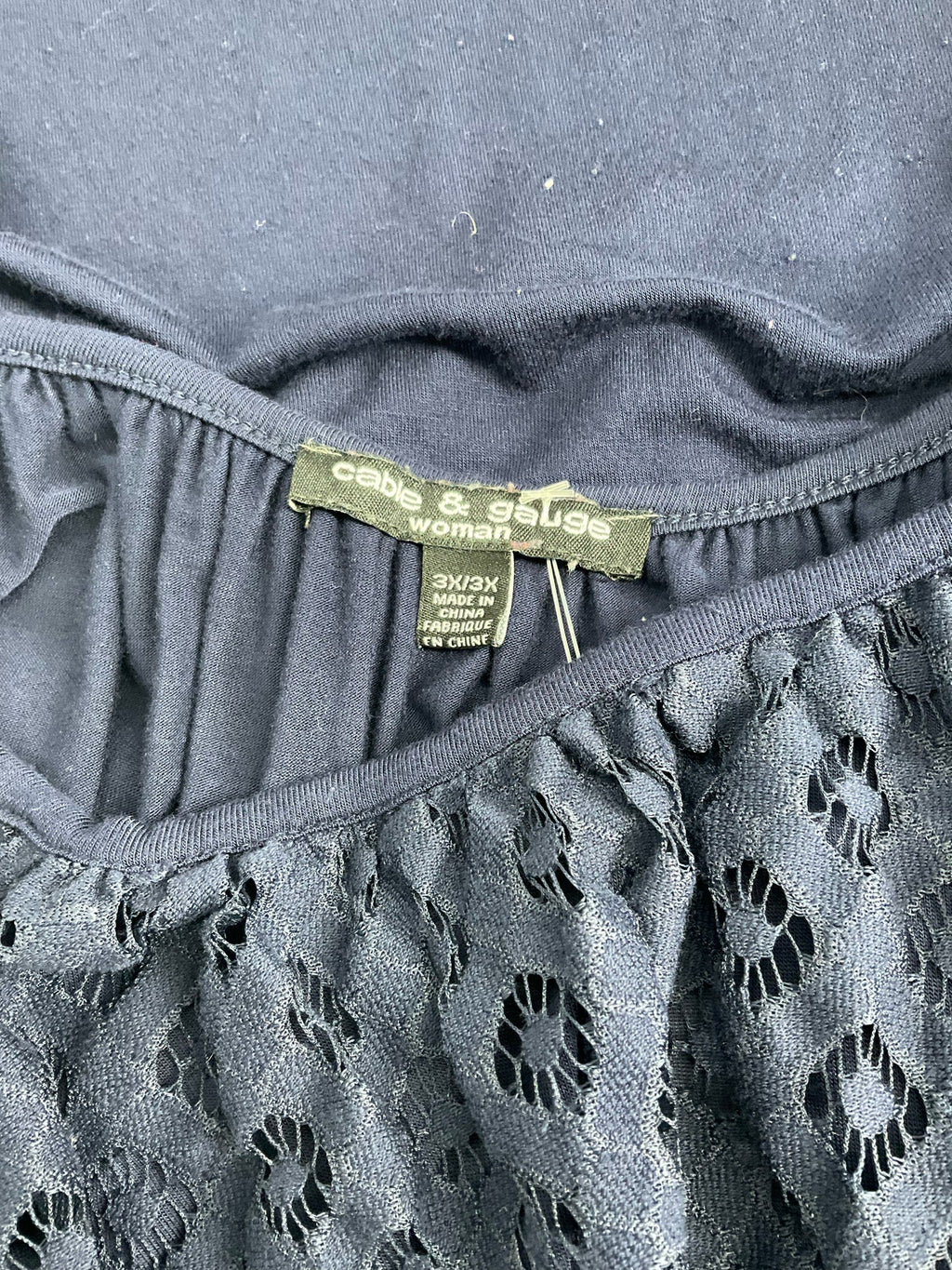 Cable & Gauge Navy Lace Pre-Owned Ladies Casual Top -  Size 3X