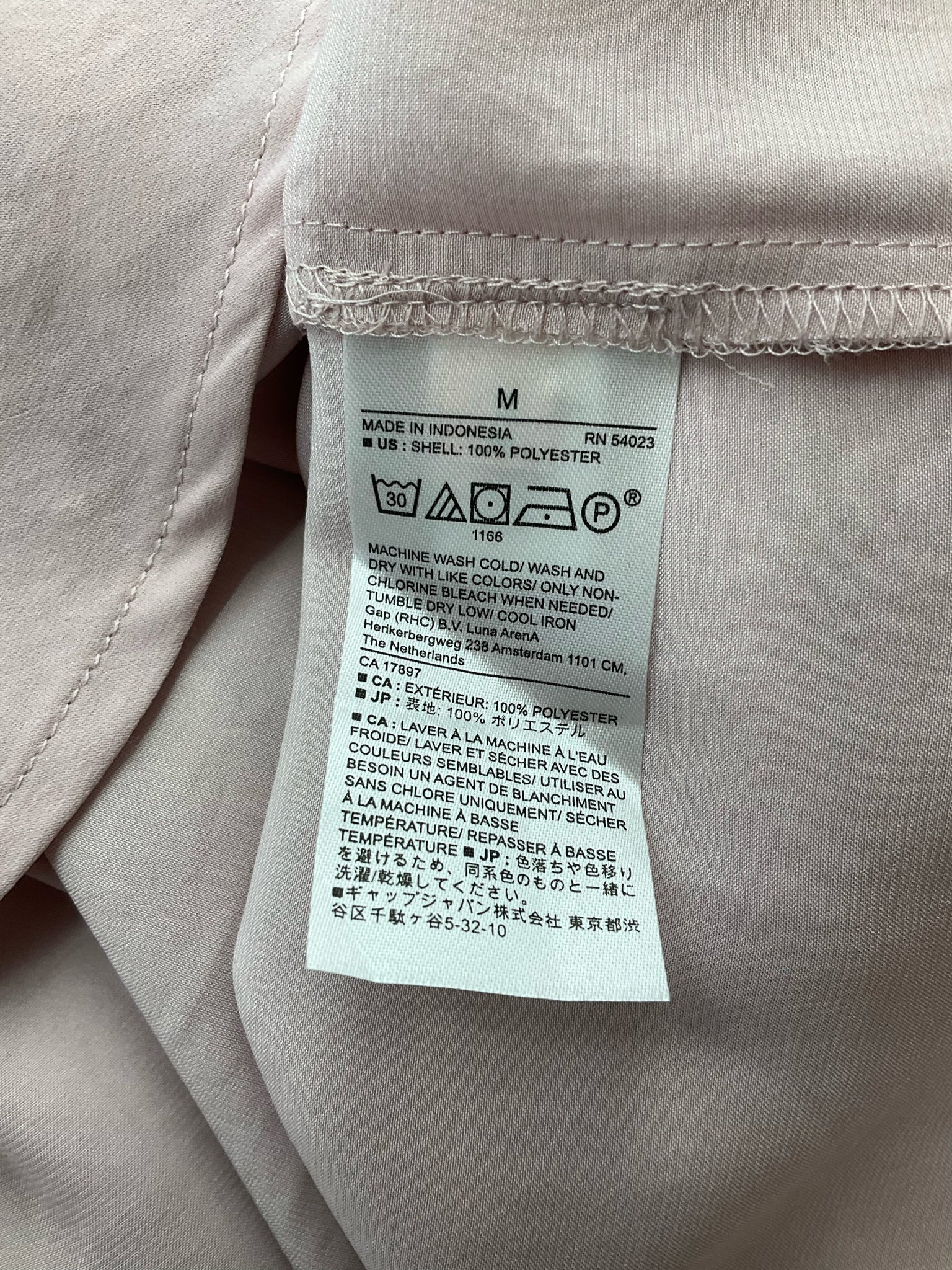 Banana Republic Blush Pre-Owned Ladies Top - Size Medium