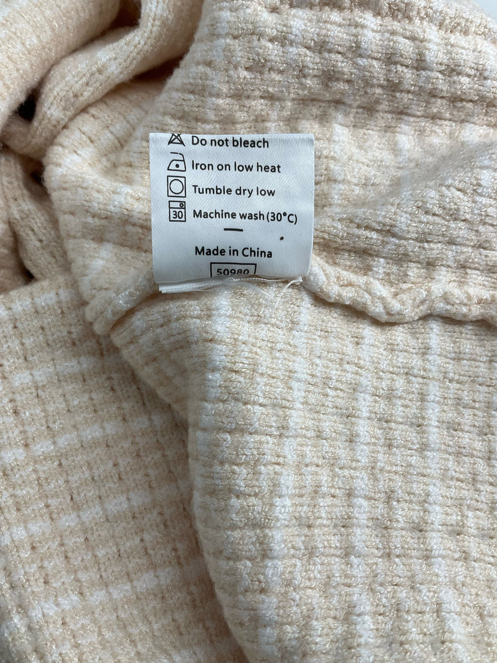 Ofeefan Ecru/White Square Pre-Owned Ladies Casual Top – Size M