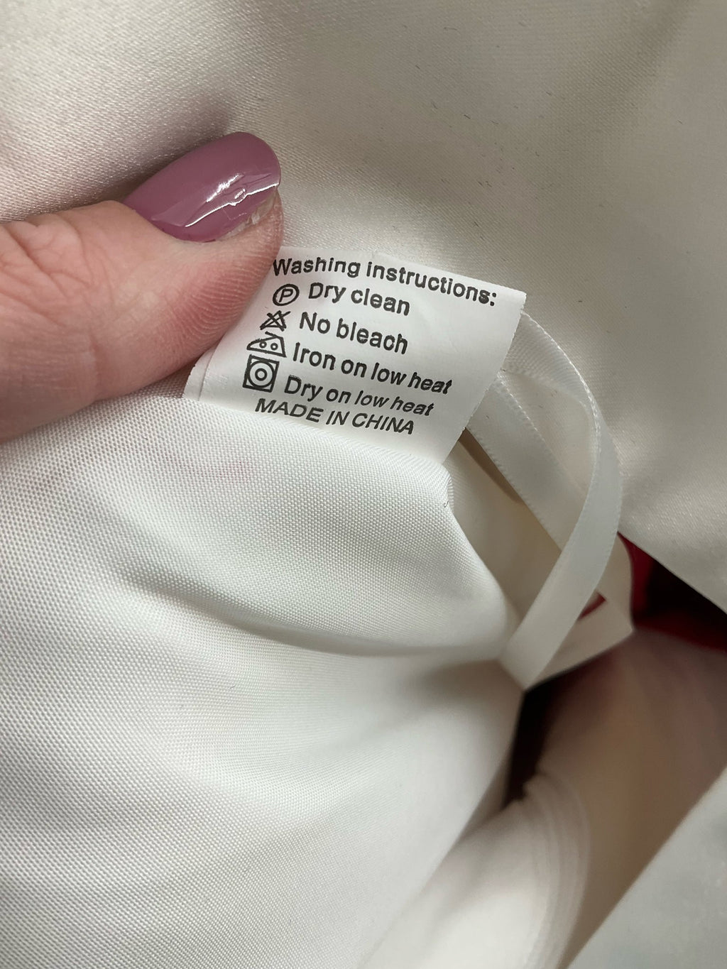 No Brand White/Red Embroidered Pre-Owned Ladies Dress - Size 12