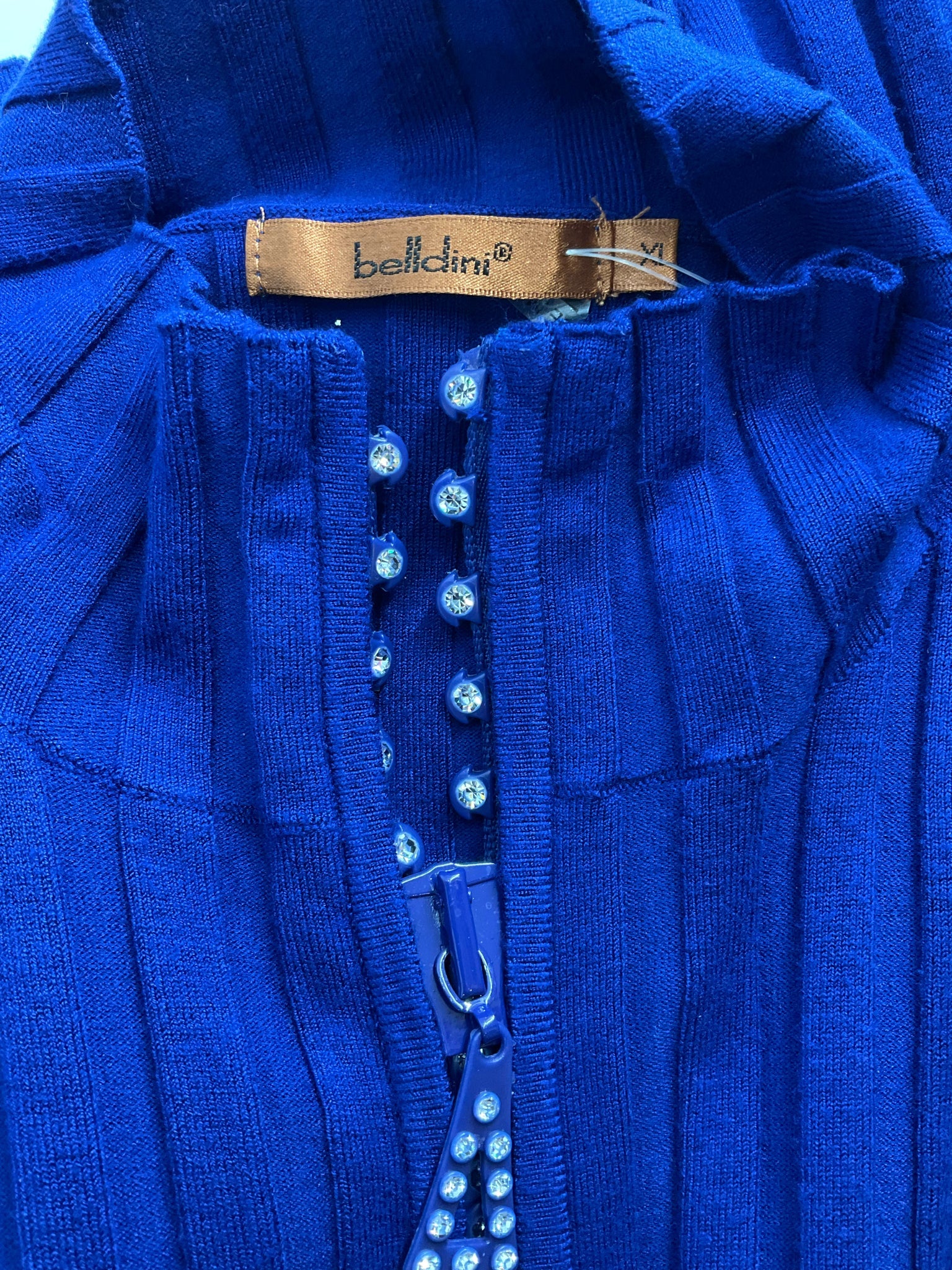 Belldini - Blue Rhinestone Pre-Owned Ladies Casual Top - Size XL