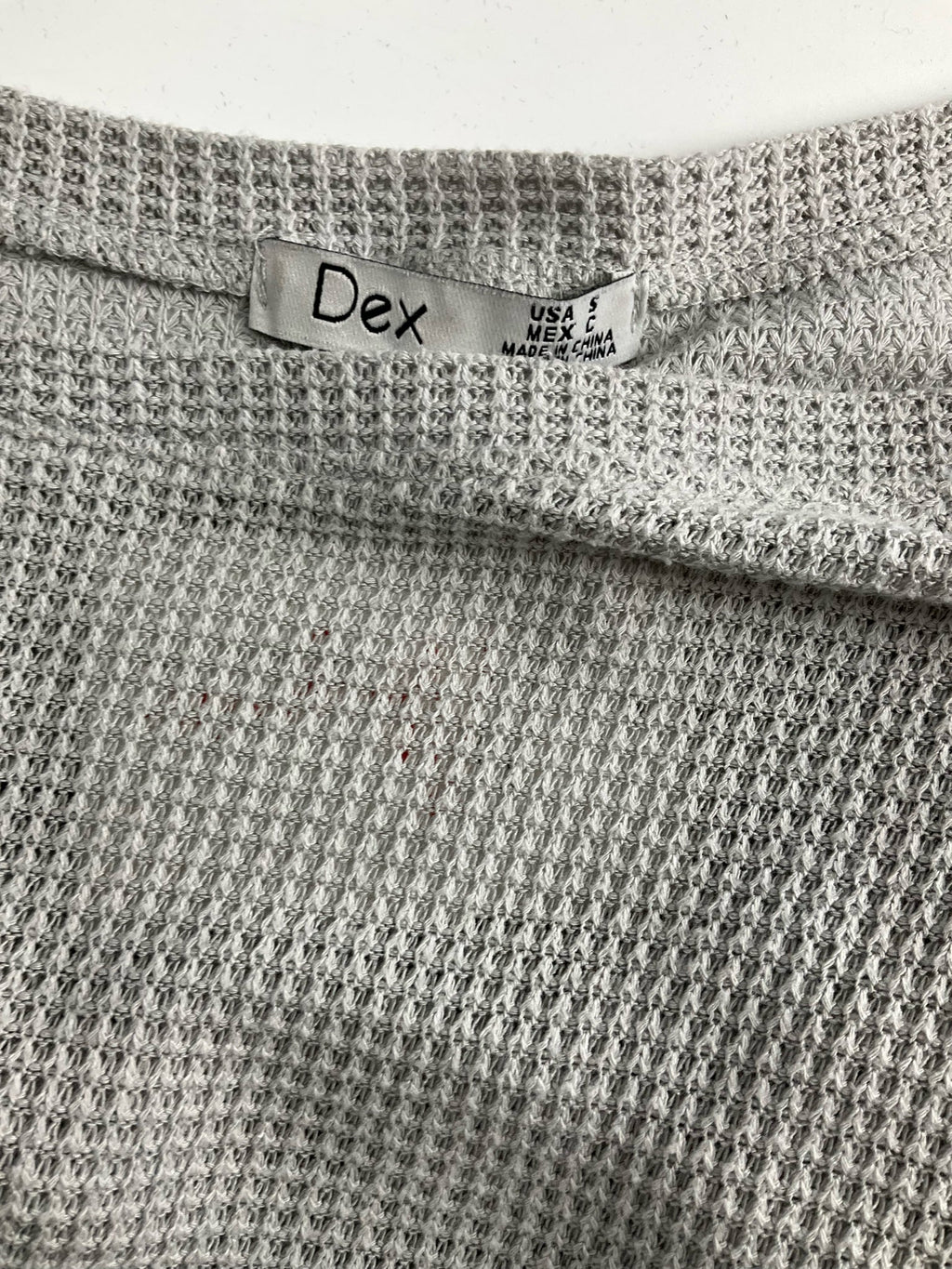 Dex - Gray Waffle Pre-Owned Ladies Top - Size Small