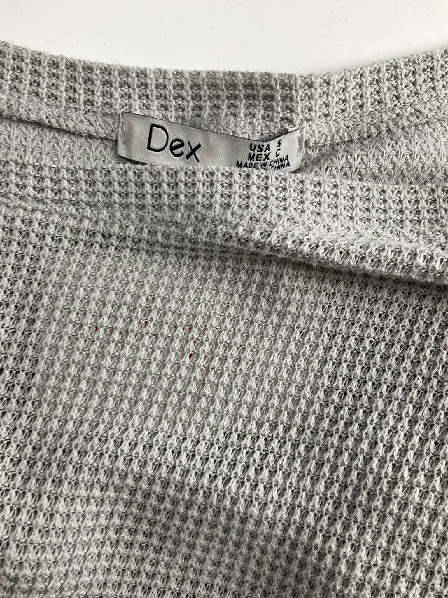 Dex - Gray Waffle Pre-Owned Ladies Top - Size Small