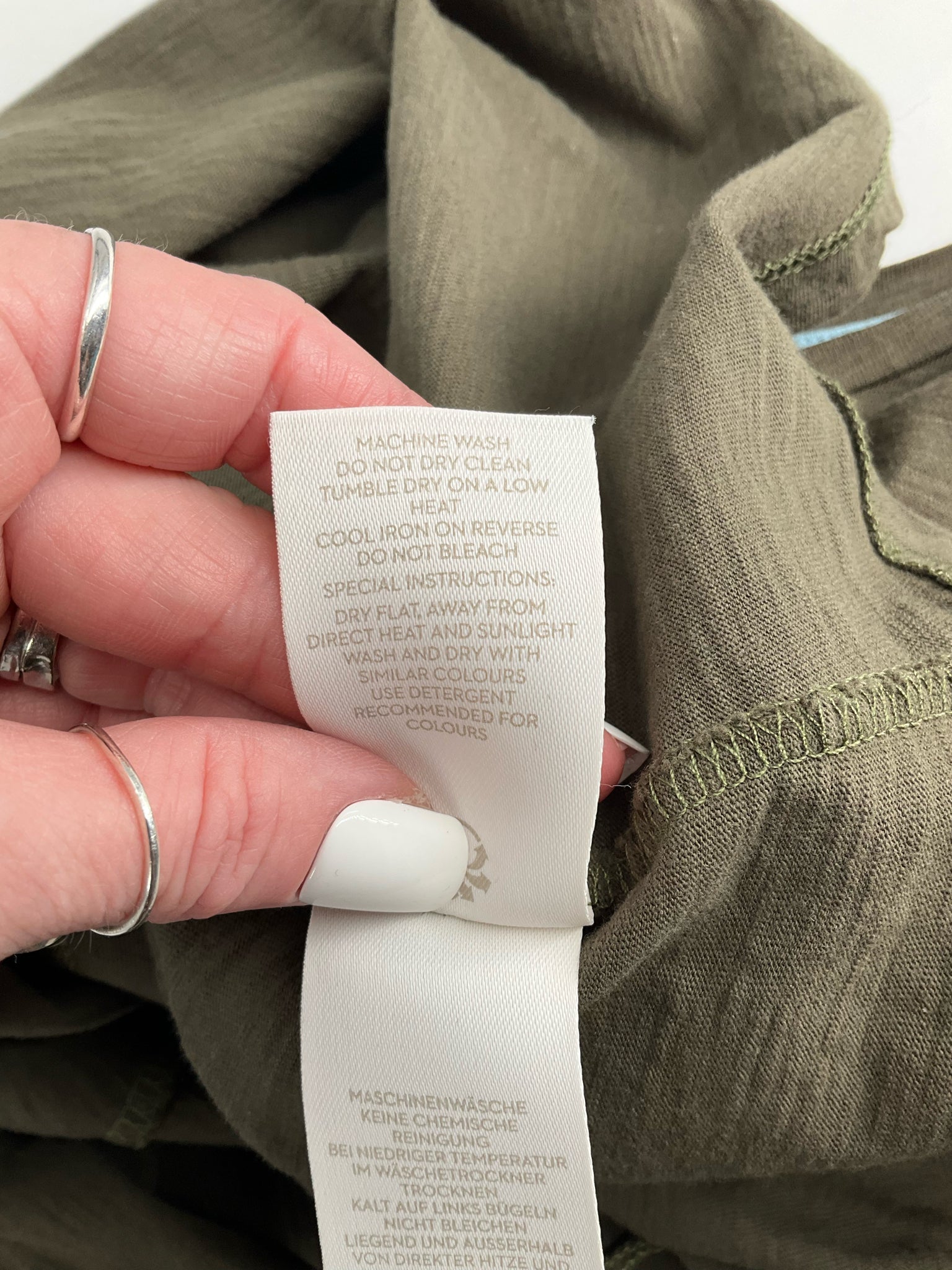 Boden - Army Green Solid Pre-Owned Ladies Casual Top - Size Small