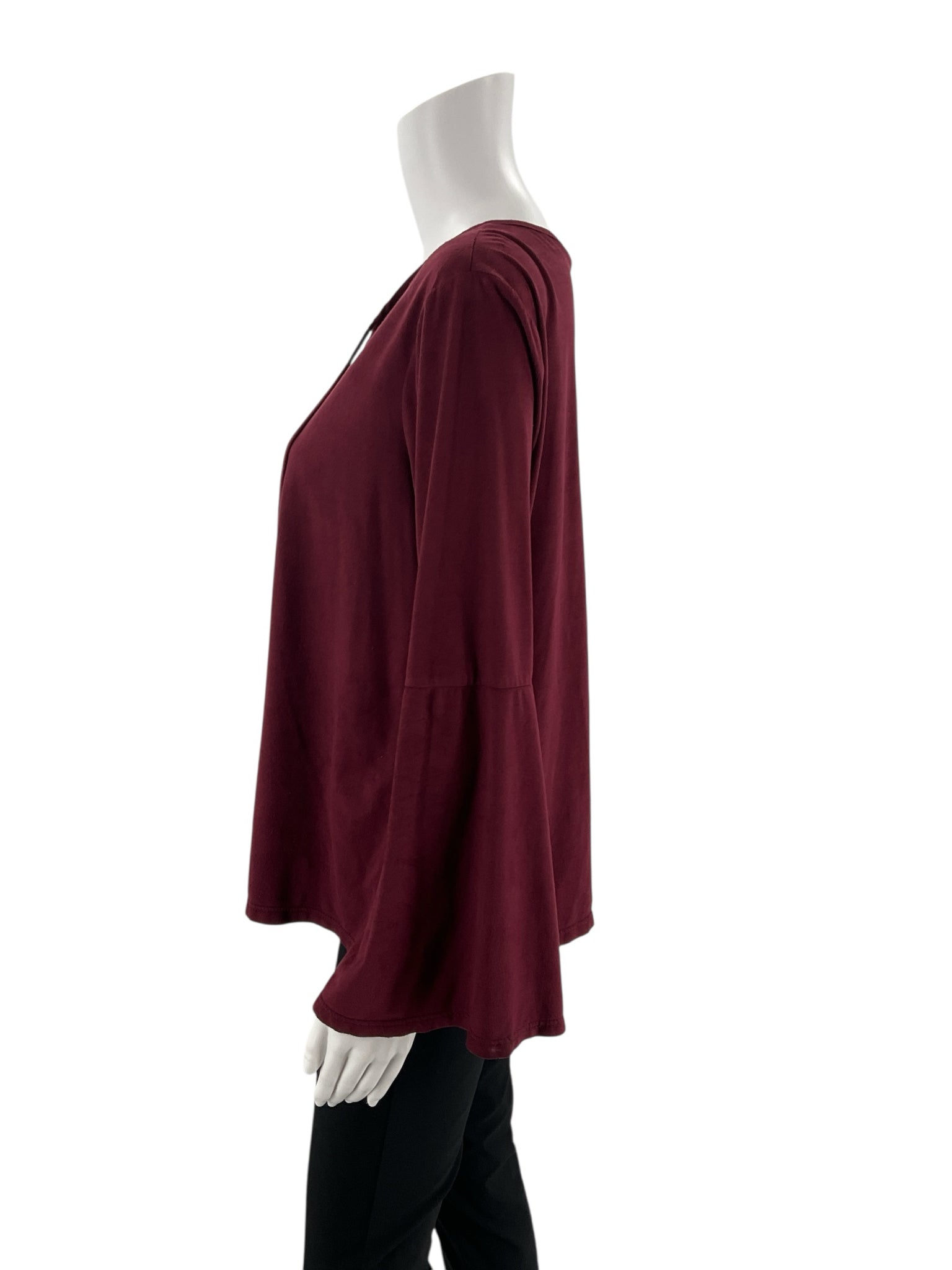 Fantastic Fawn Maroon Solid Pre-Owned Ladies Top - Size Large