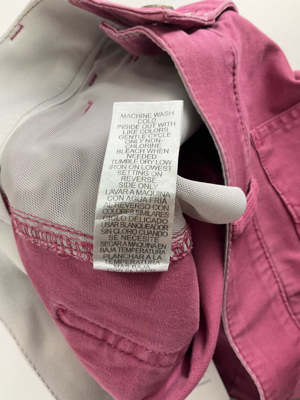 Democracy - Mauve Solid Pre-Owned Ladies Skirt - Size 8