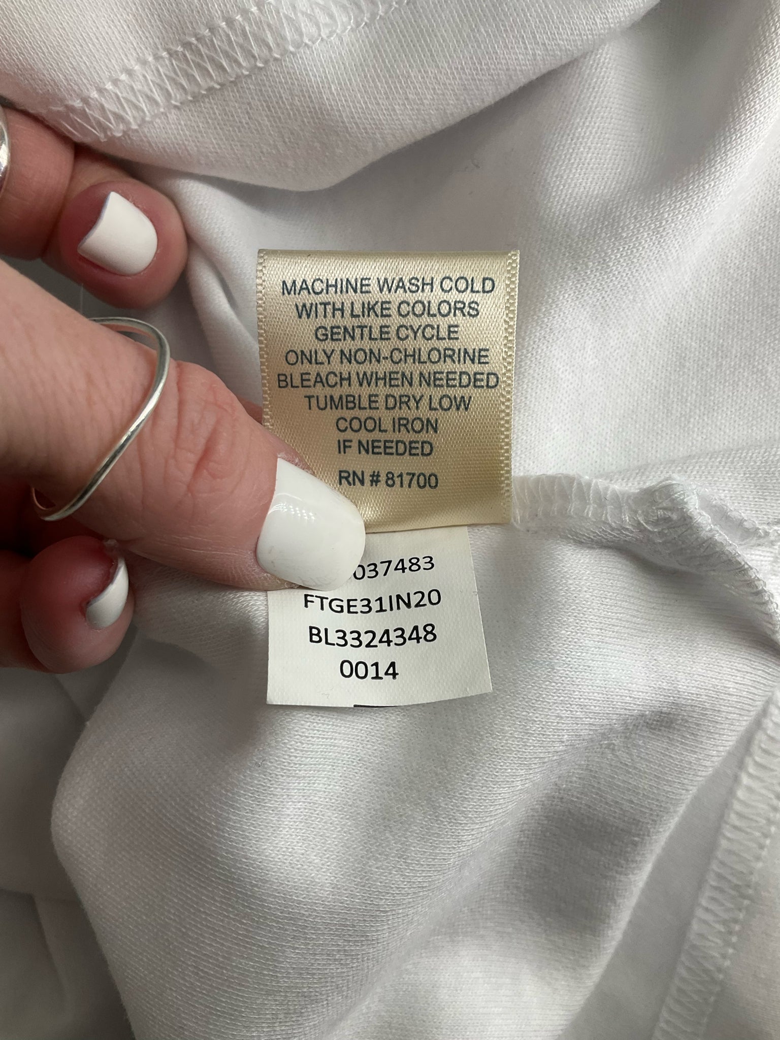 Blair - White Solid Pre-Owned Ladies Casual Top - Size Large