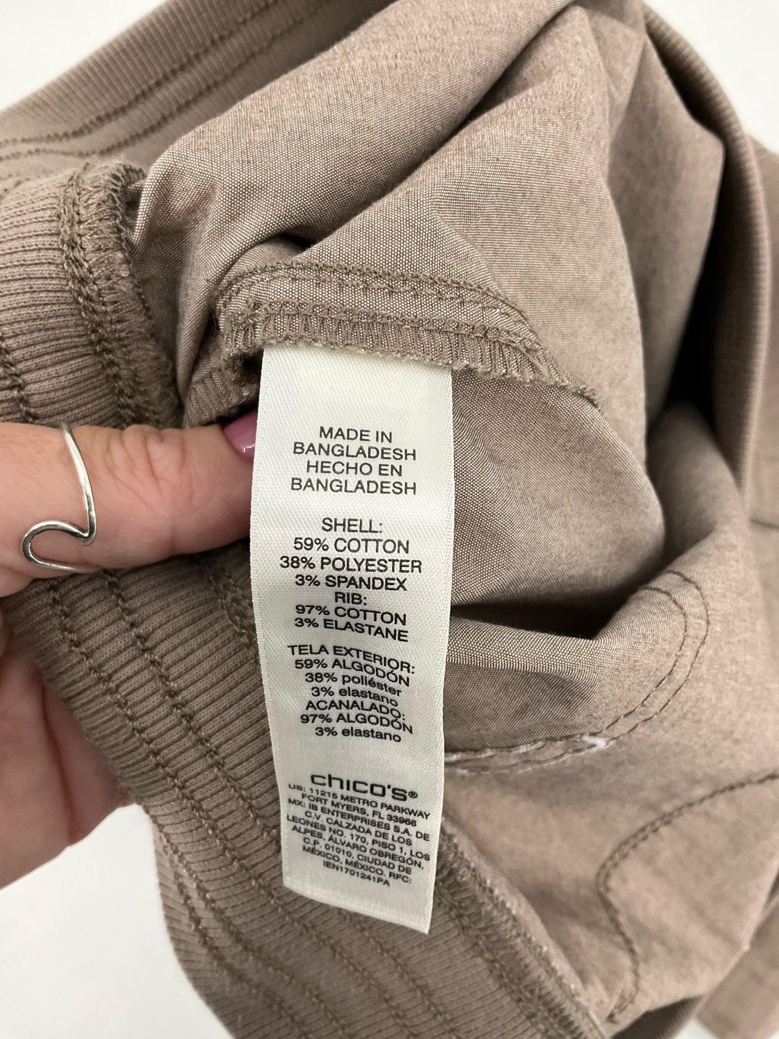 Chico's Tan Solid Pre-Owned Ladies Shorts - Size 10