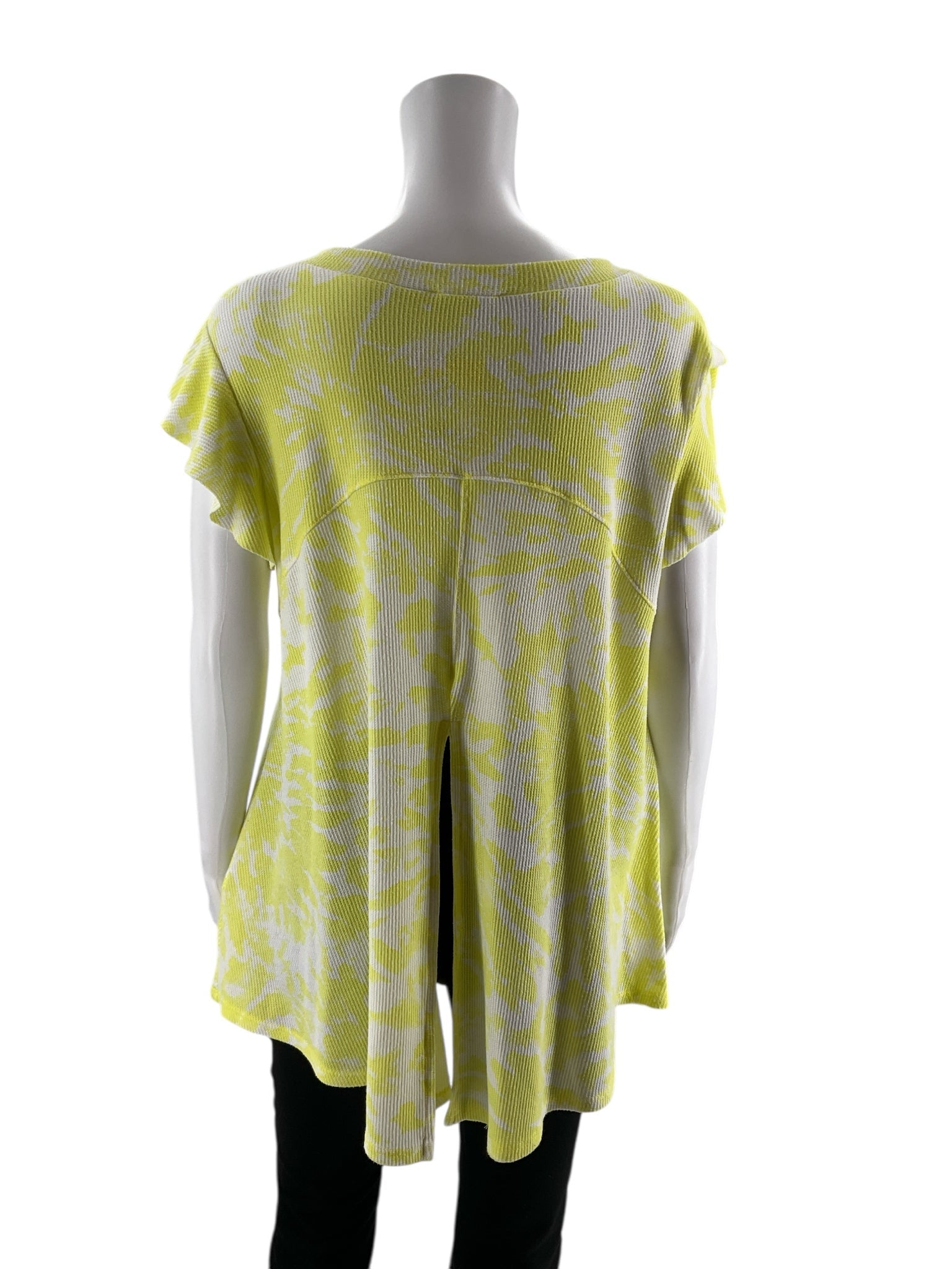 Bucket List - Yellow/White Waffle Tiedye Pre-Owned Ladies Top - Size Small