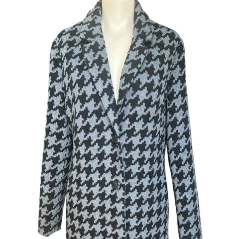 Yoki Black/Gray Coat - Size Large with bold houndstooth pattern and single-button front. Pre-loved consignment outerwear for stylish layering.