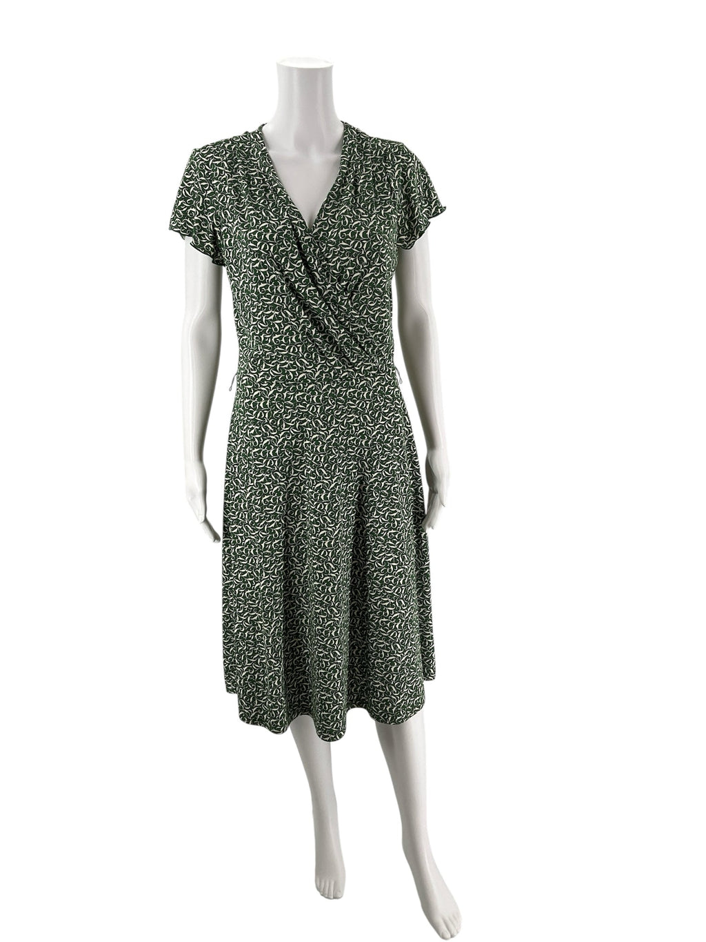 Charter Club Ivory/Green Print Pre-Owned Ladies Dress - Size 8
