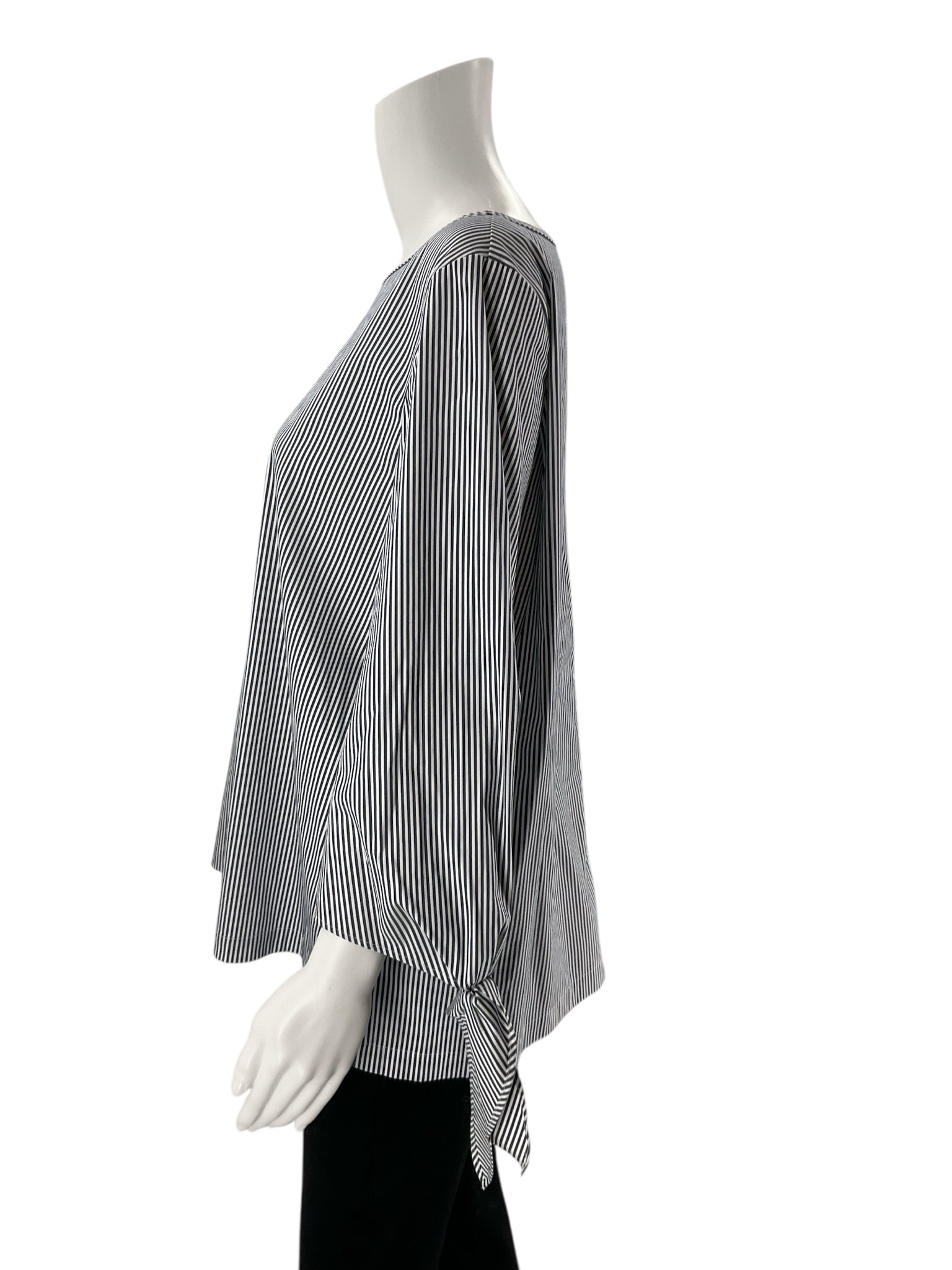 Lafayette 148 -  white/blue Stripe Pre-Owned Ladies Casual Top - Size XL