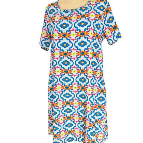 Front view of Peach Love Dress Size Large in blue and multi-color print, casual pre-owned style from Margaret's Fine Consignments.