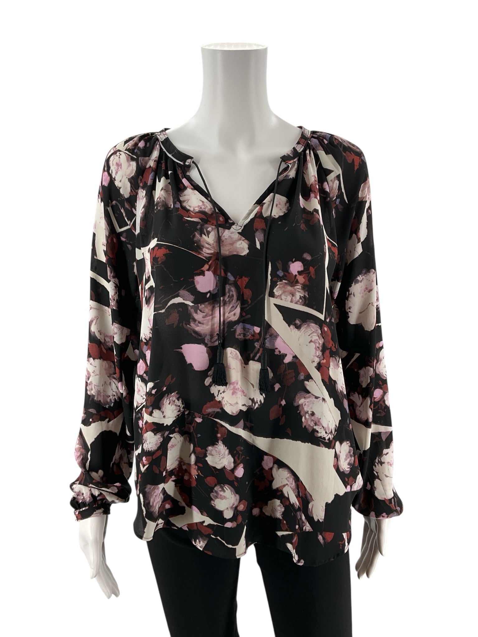 Simply Vera Vera Wang black, white, and rust floral peasant top in size medium, featuring a bohemian tunic style.