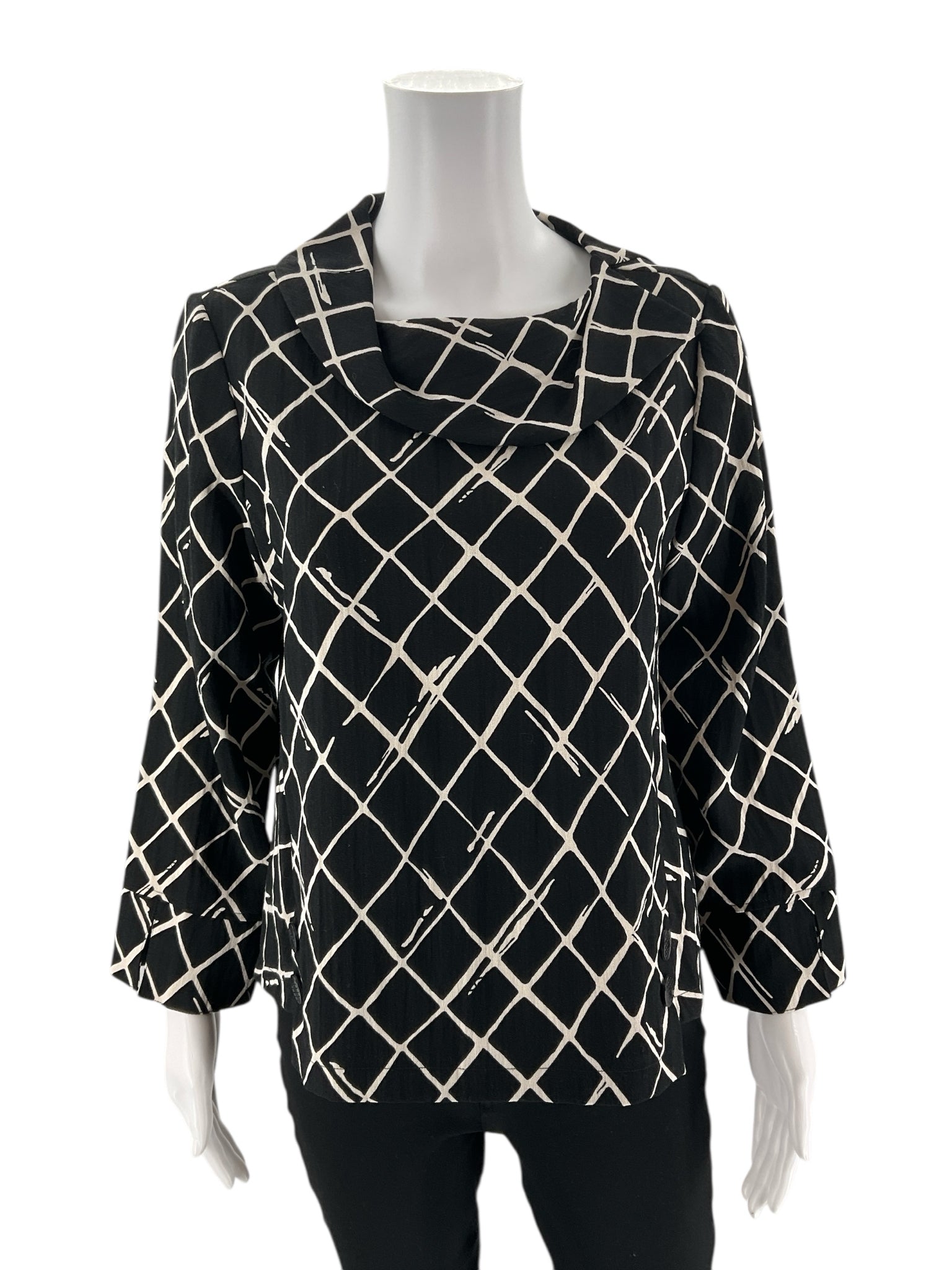 Habitat -  black/white Diamond Pre-Owned Ladies Casual Top - Size XS