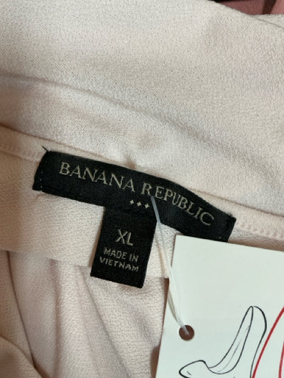 Banana Republic Pink Solid Pre-Owned Ladies Top - Size XL