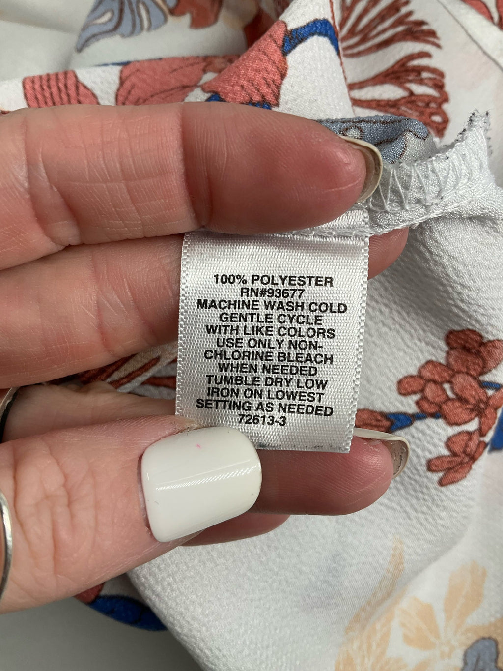 Liz Claiborne White/Blue/Salmon Floral Pre-Owned Ladies Sleeveless Top - Size 2XL