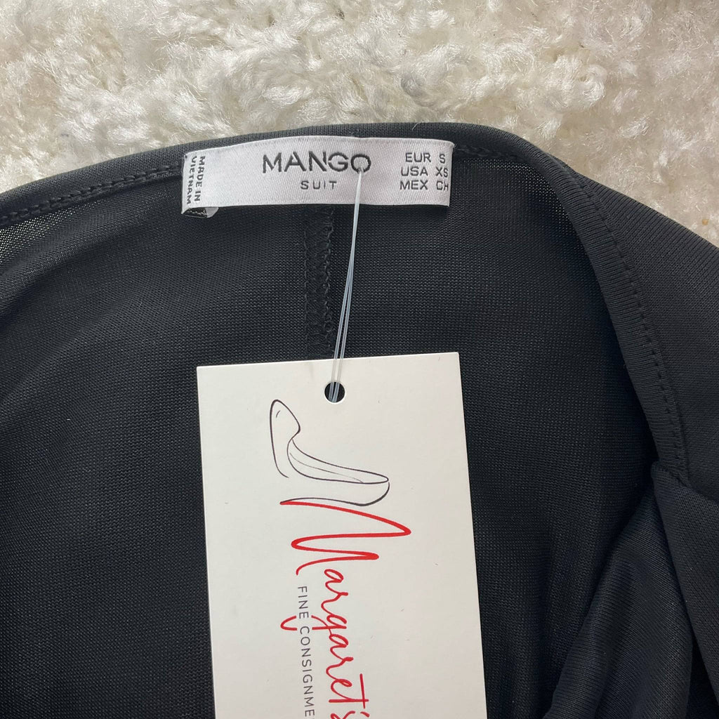Mango Black Solid Top - Size Small - Margaret’s Fine Consignment
