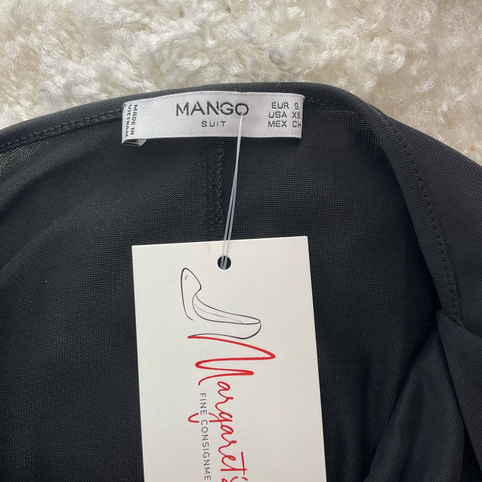 Mango Black Solid Top - Size Small - Margaret’s Fine Consignment