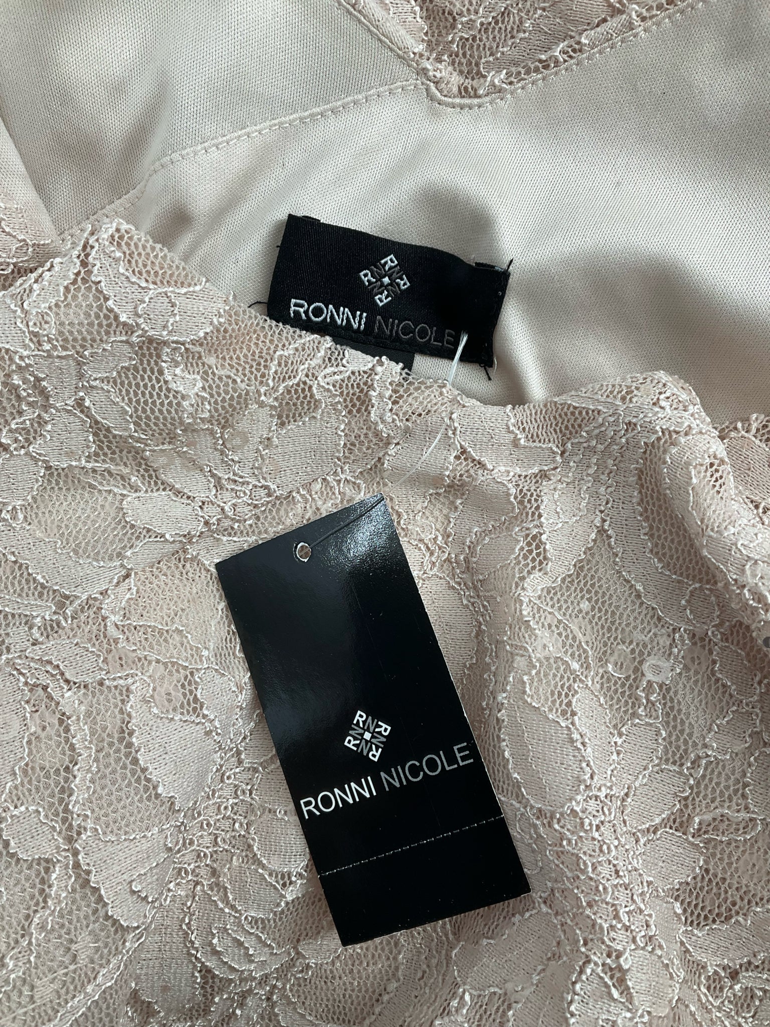 Ronnie Nicole Champagne Pre-Owned Ladies New With Tags Dress - Size 10