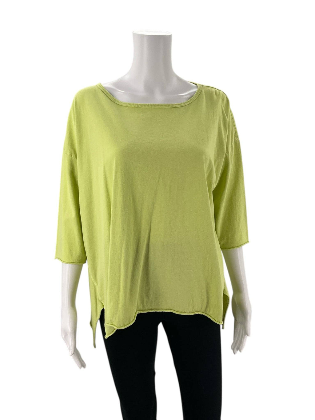 Square Green Solid Top - Size Small - Margaret’s Fine Consignment