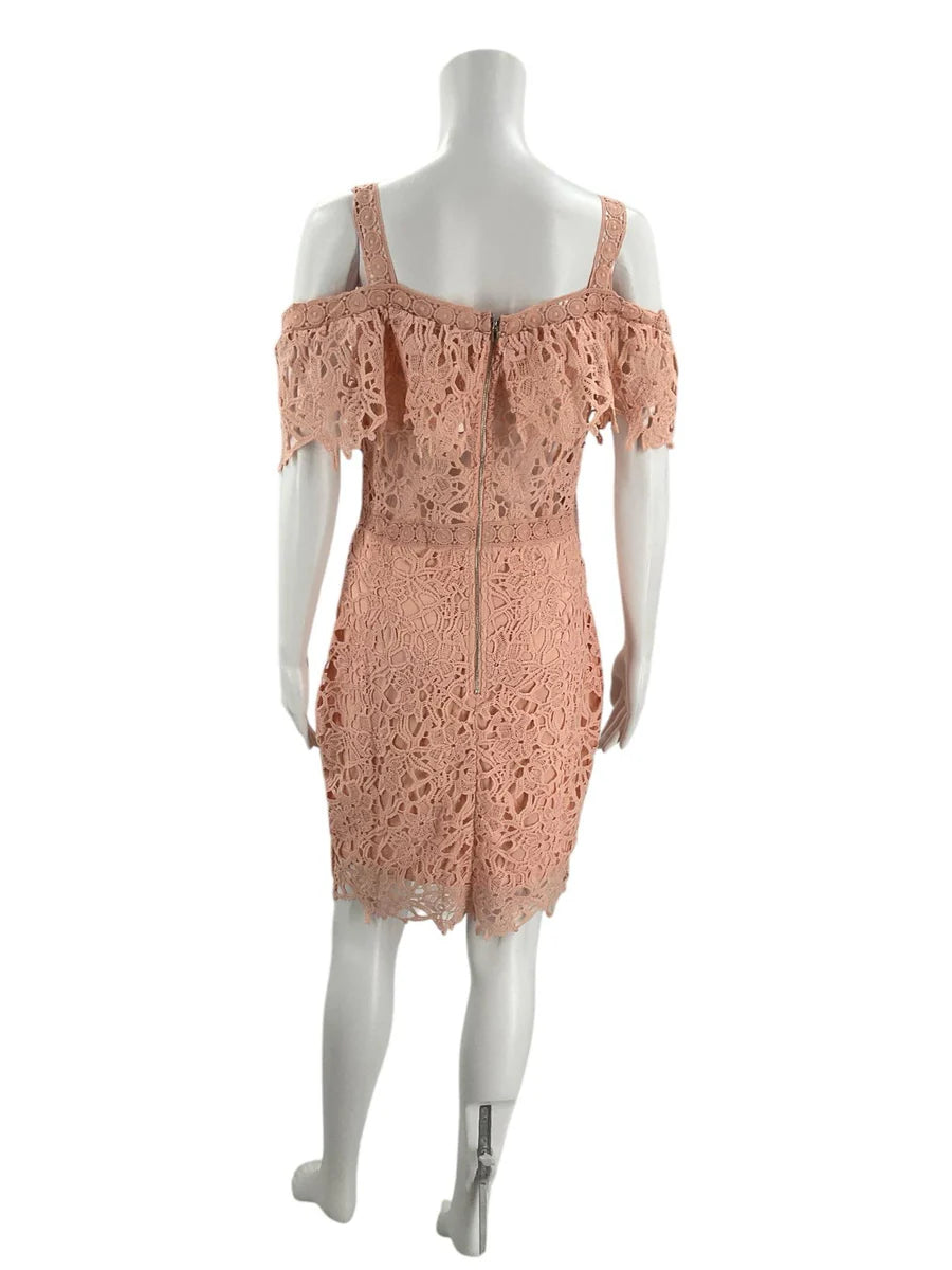 Main Strip Pink Solid Pre-Owned Ladies Dress - Size Large