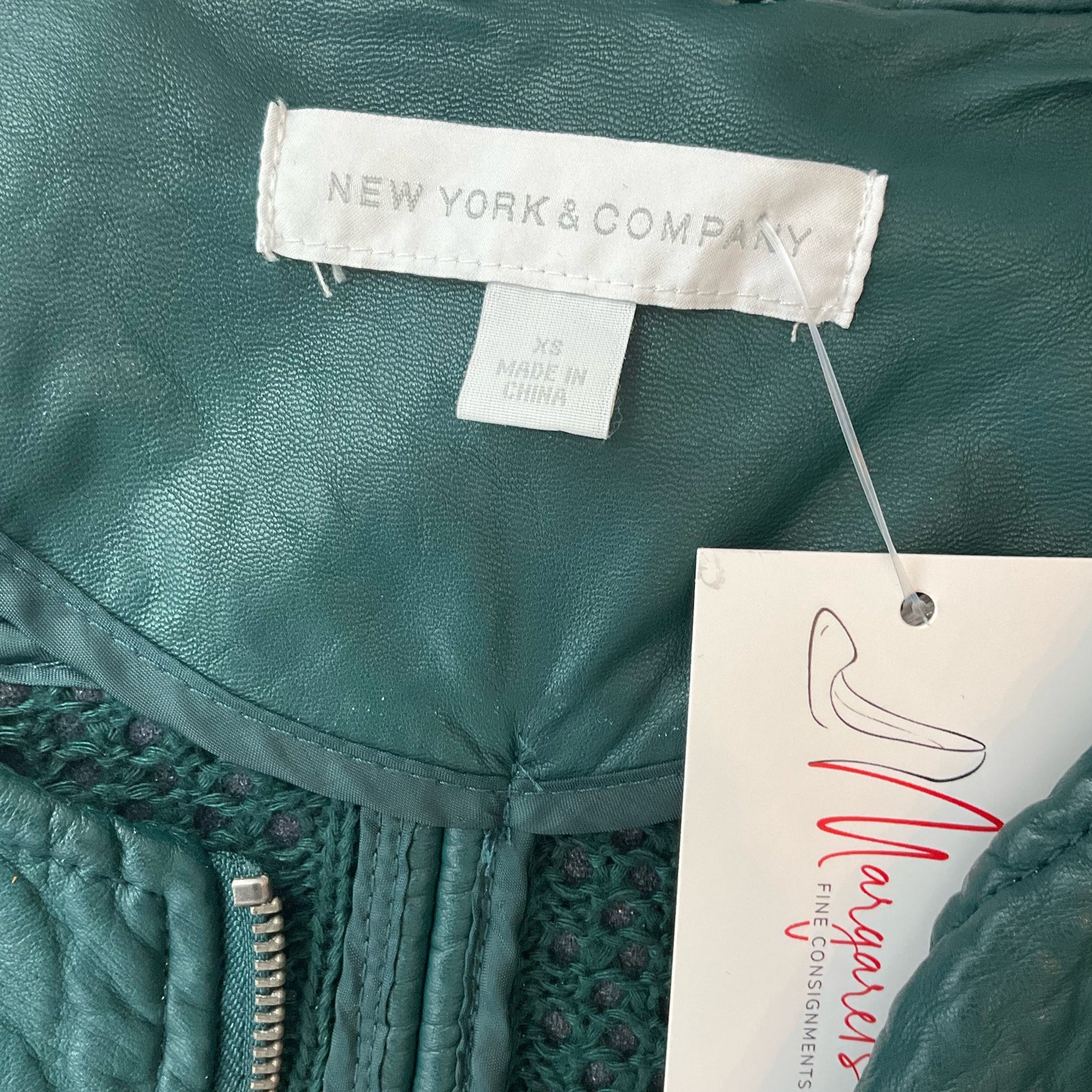 New York & Company Green Pre-Owned Ladies Jacket - Size XS