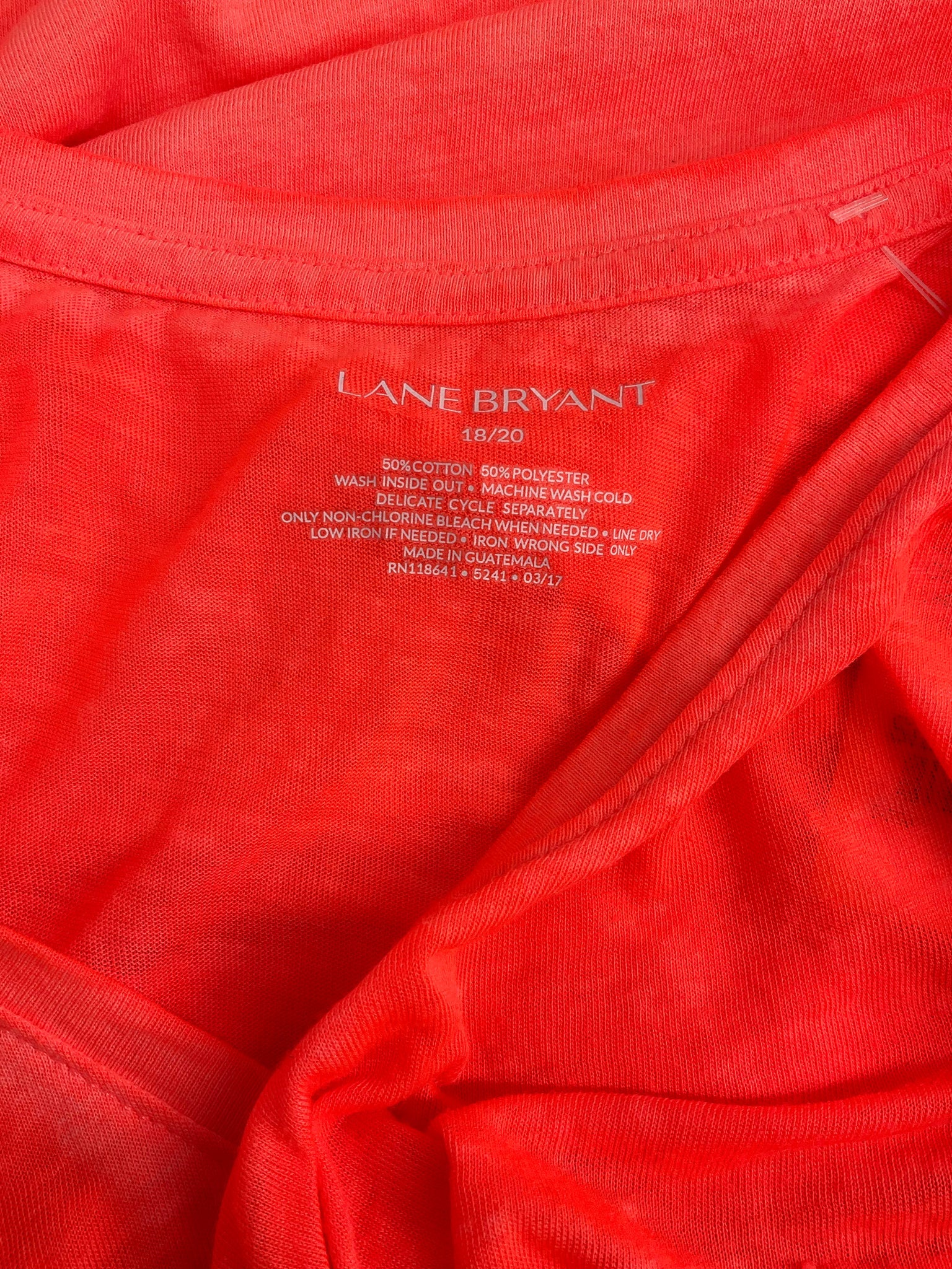 Lane Bryant Coral Solid Pre-Owned Ladies Casual Top -  Size 18/20
