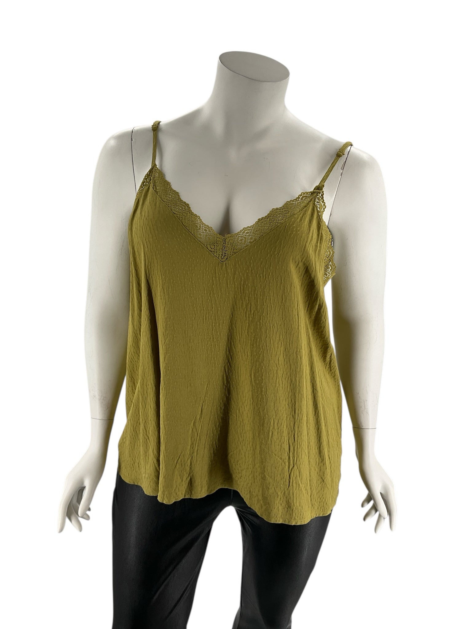Tranquil & True Olive Green Dots Pre-Owned Ladies Sleeveless Top - Size 2X