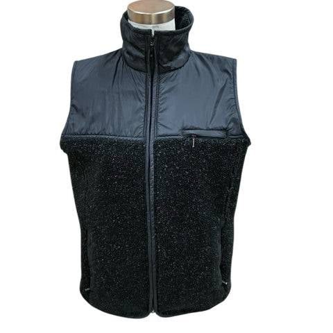 Front view of Gap Vest Size Small in black with zip closure and textured fleece body. Shop now at Margaret’s Fine Consignments.