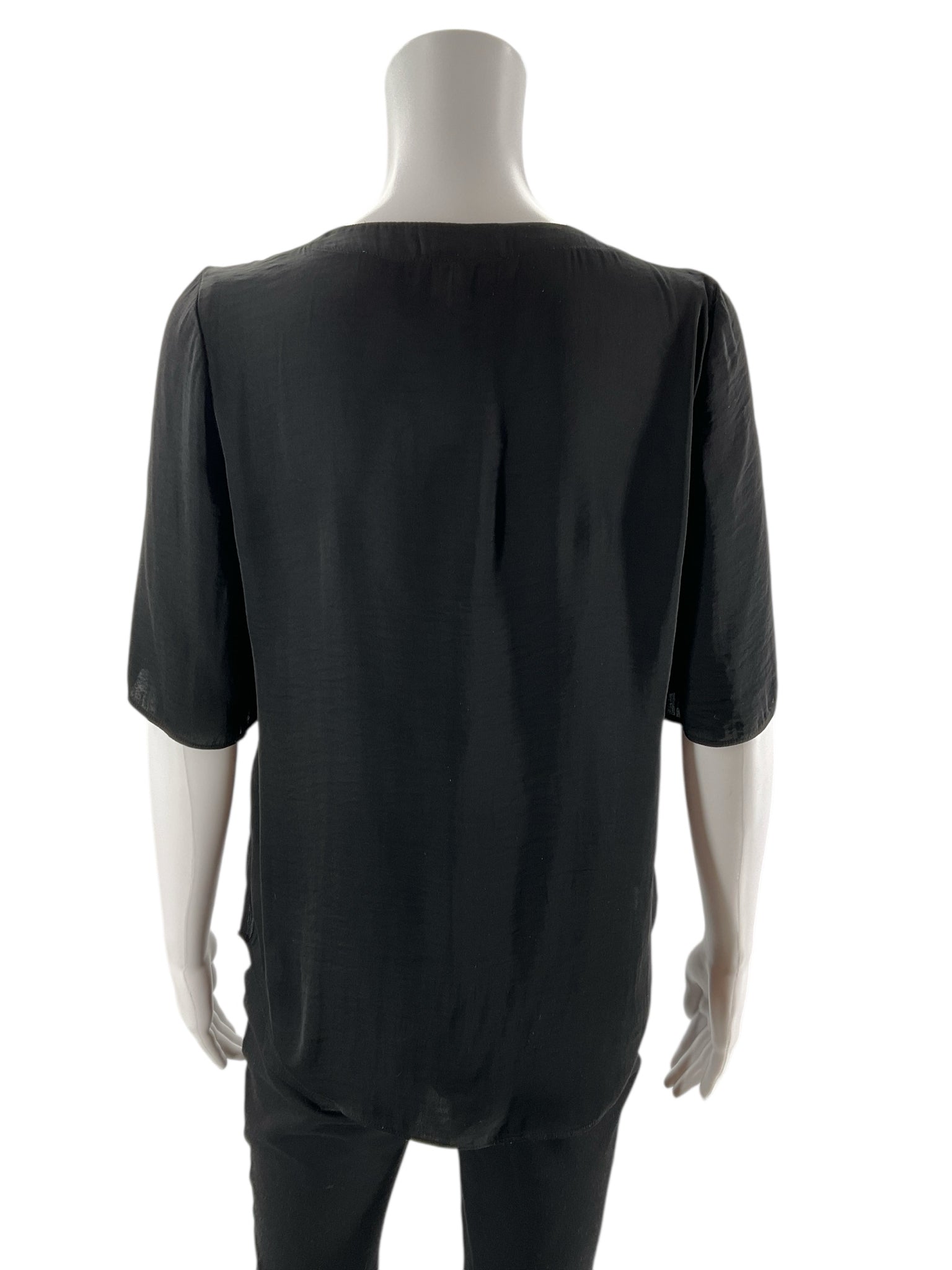 Kaari Blue - Black Solid Pre-Owned Ladies Casual Top - Size XS
