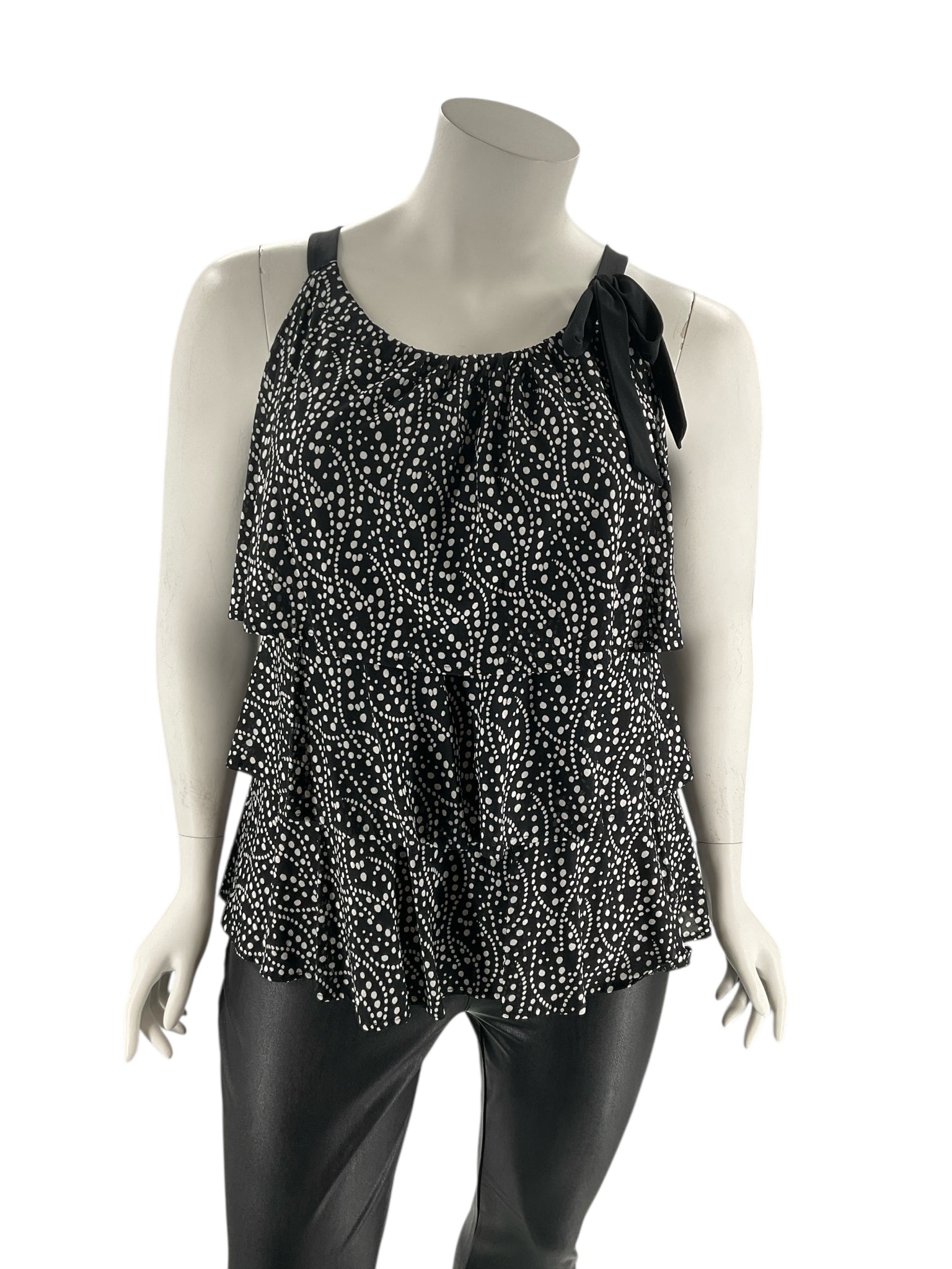 Style & Co Black/White Dots Pre-Owned Ladies Top - Size 0X
