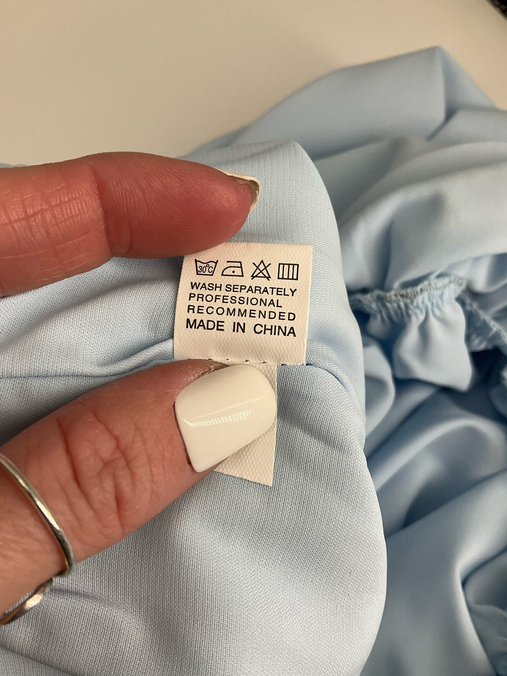 No Brand Baby Blue Sequined Solid Pre-Owned Ladies Blouse -  Size 2XL