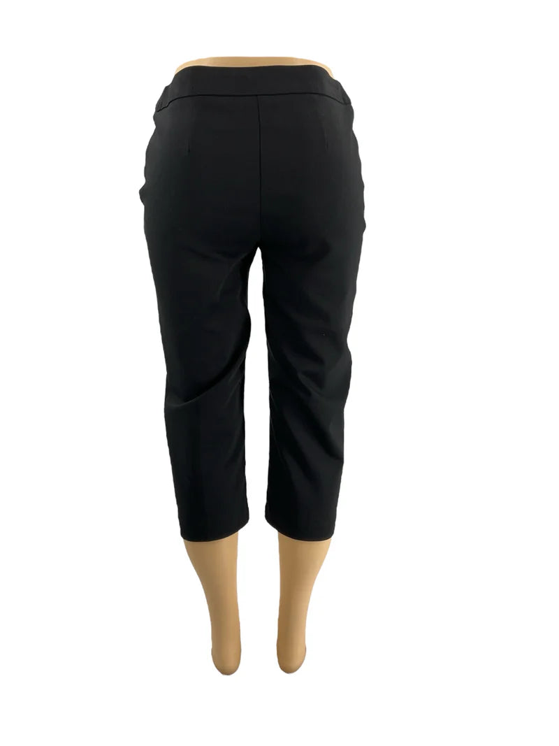 Chico’s Black Slim Crop Pants – Size Small, Excellent Condition