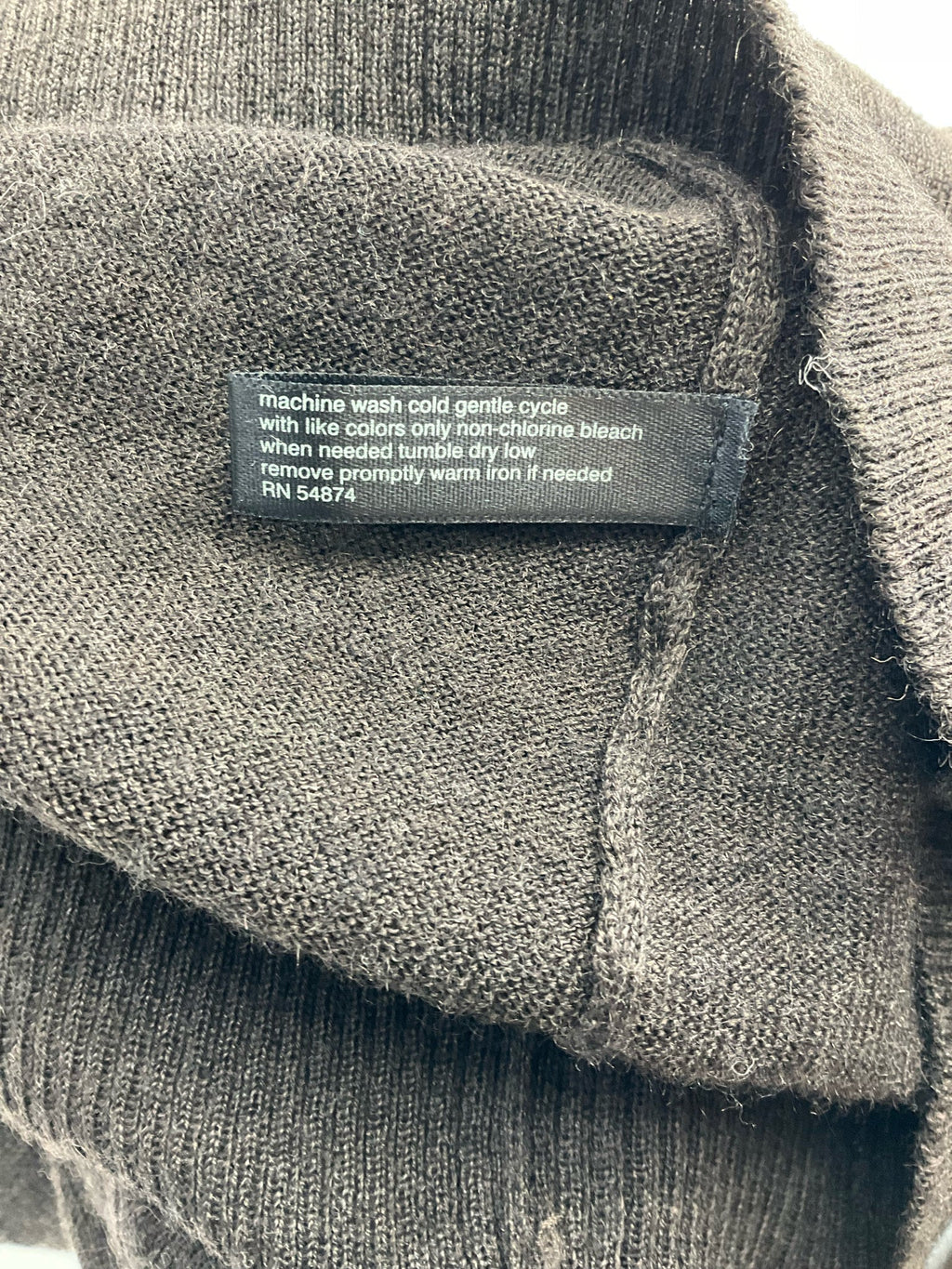 The Limited - Brown Solid Pre-Owned Ladies Casual Top - Size Medium