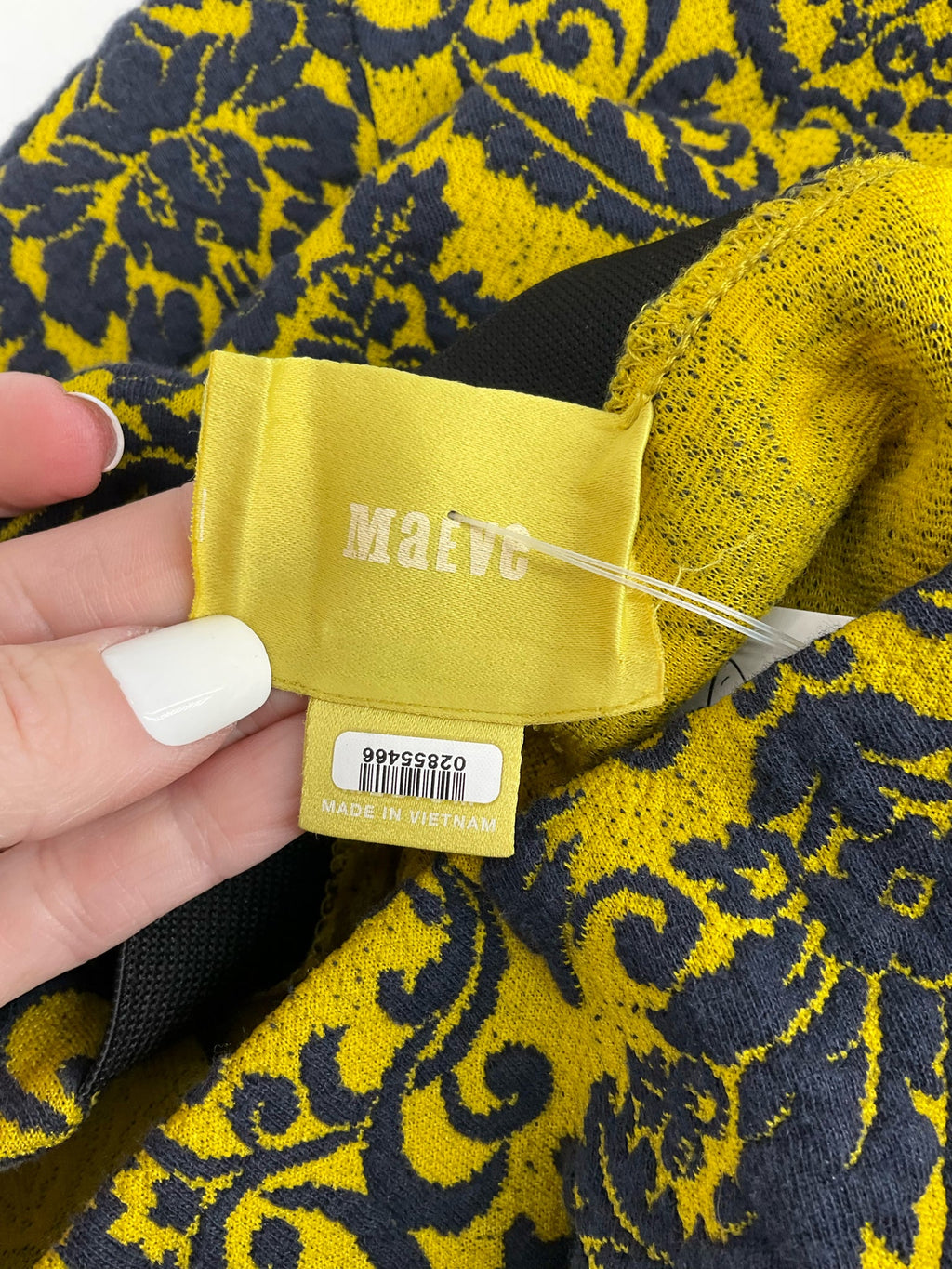 Maeve - Yellow/gray Paisley Pre-Owned Ladies Skirt - Size Medium