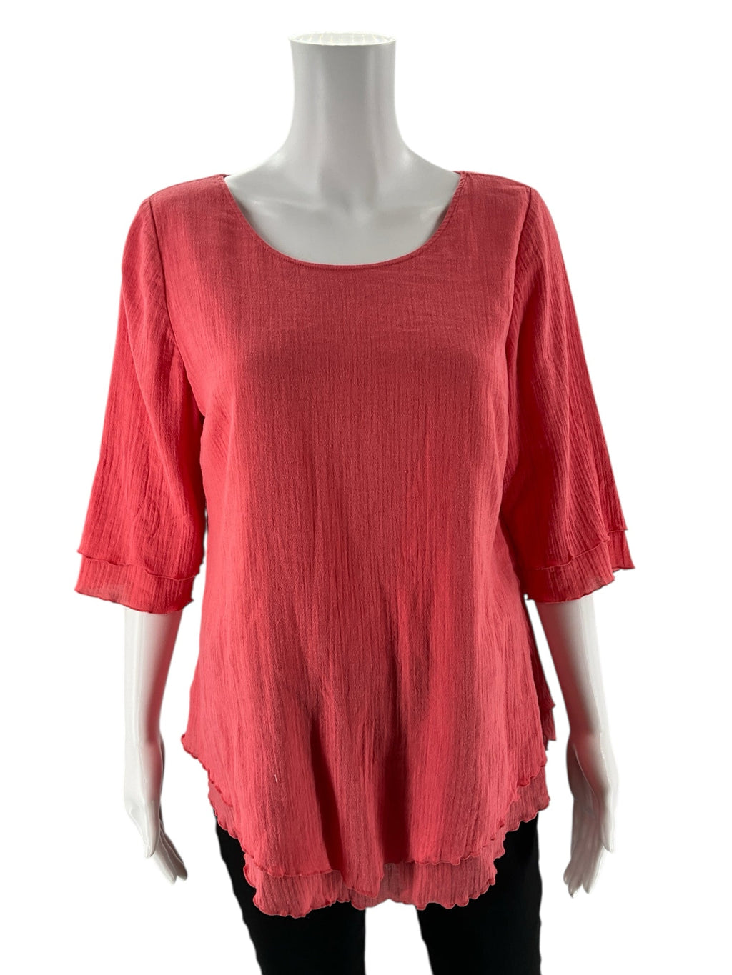 Soft Surroundings - Coral Solid Pre-Owned Ladies Casual Top - Size Small