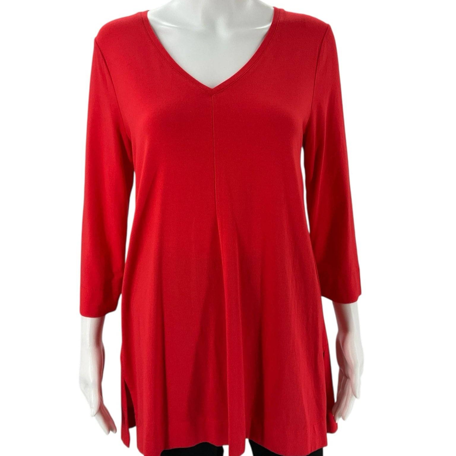 Chico Red Solid Pre-Owned Ladies New with Tags Top - Size Small - Margaret’s Fine Consignment