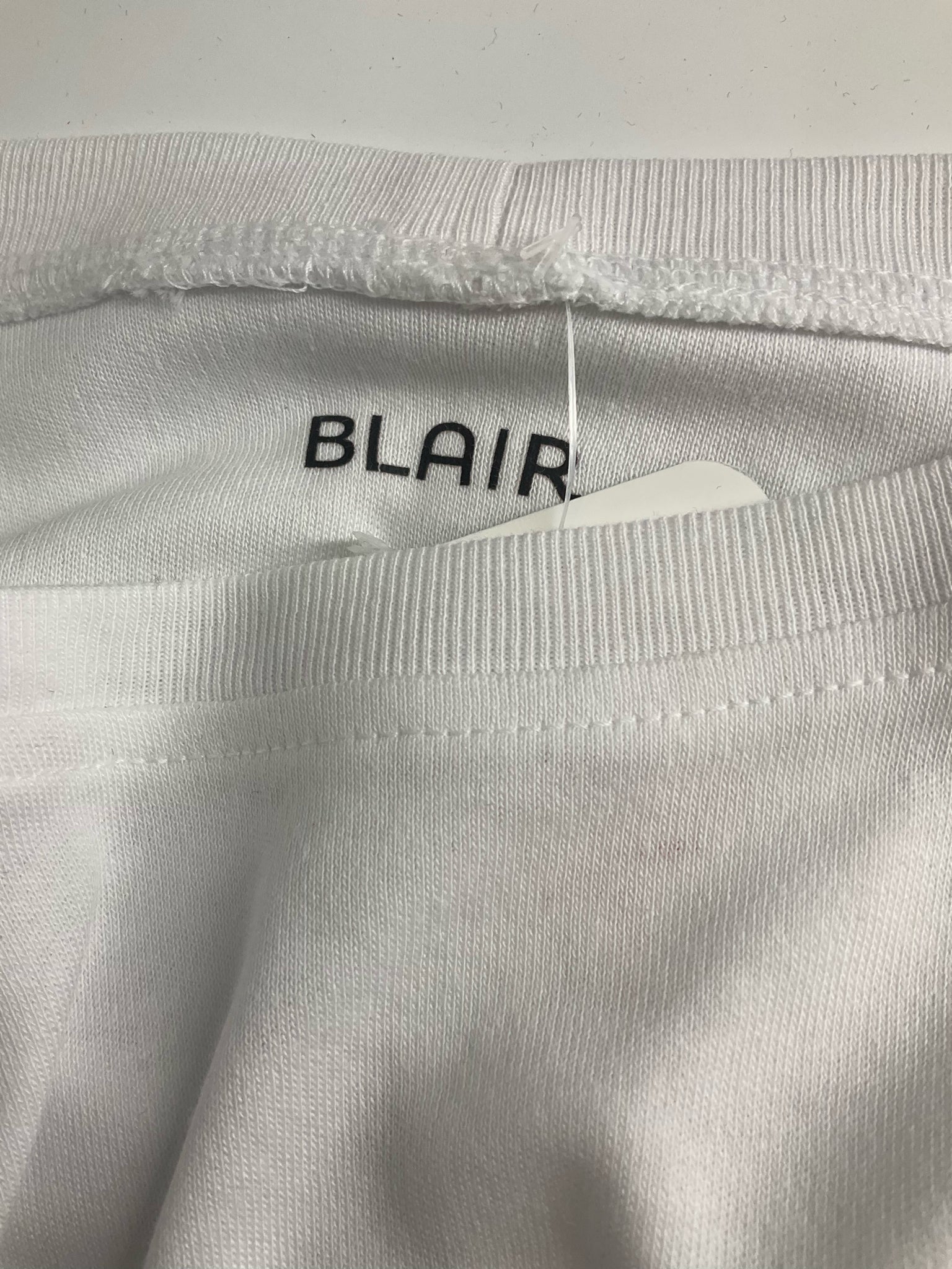 Blair - White Solid Pre-Owned Ladies Casual Top - Size Large